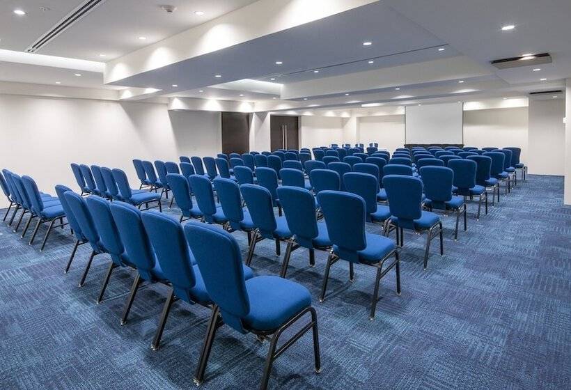 ホテル Holiday Inn Express Mexico Aeropuerto, An Ihg