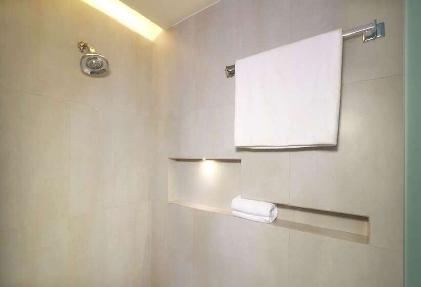 ホテル Holiday Inn Express Mexico Aeropuerto, An Ihg