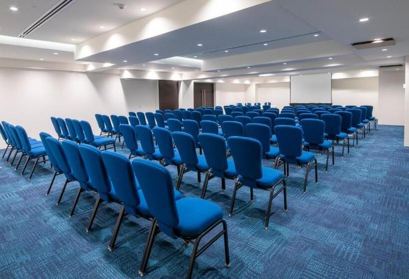 ホテル Holiday Inn Express Mexico Aeropuerto, An Ihg