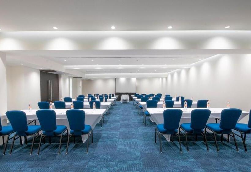 ホテル Holiday Inn Express Mexico Aeropuerto, An Ihg
