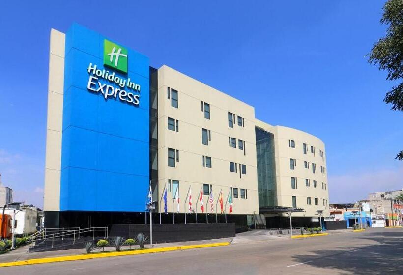 ホテル Holiday Inn Express Mexico Aeropuerto, An Ihg