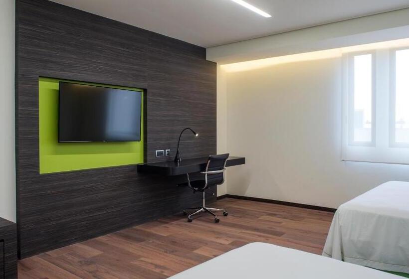 ホテル Holiday Inn Express Mexico Aeropuerto, An Ihg