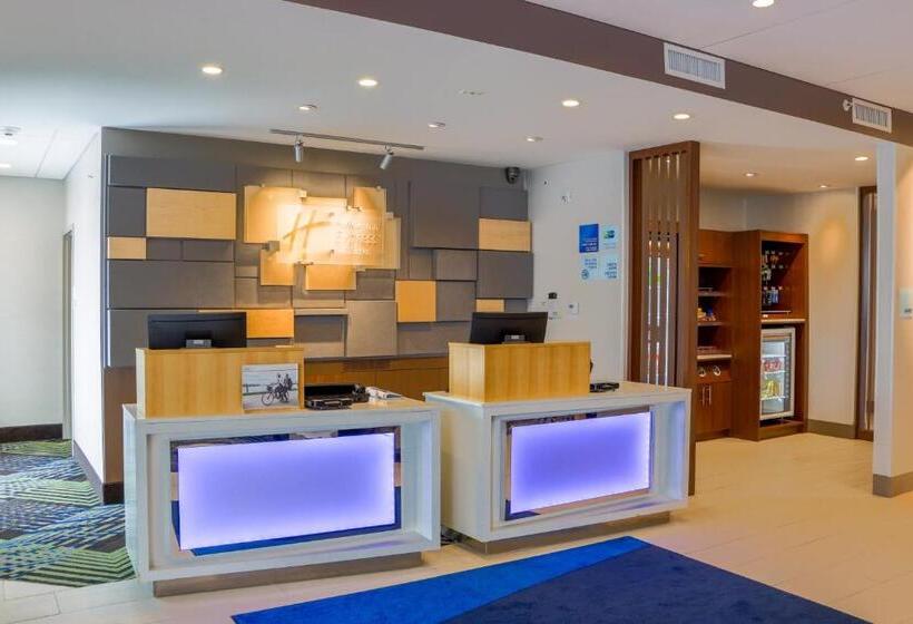 酒店 Holiday Inn Express & Suites   Detroit Northwest   Livonia, An Ihg