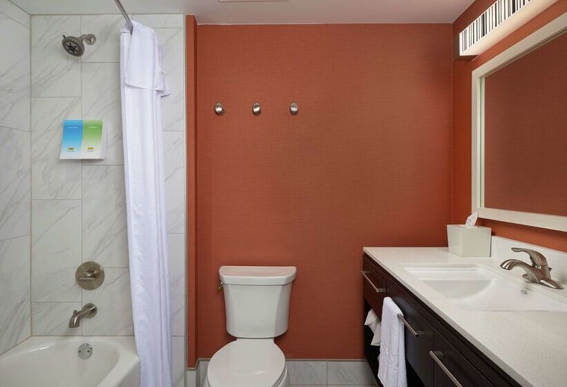 בית מלון כפרי Home2 Suites By Hilton Muskogee