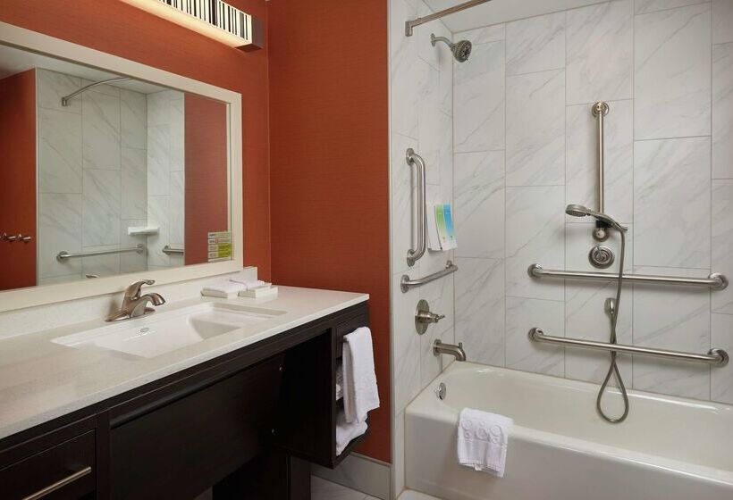 בית מלון כפרי Home2 Suites By Hilton Muskogee