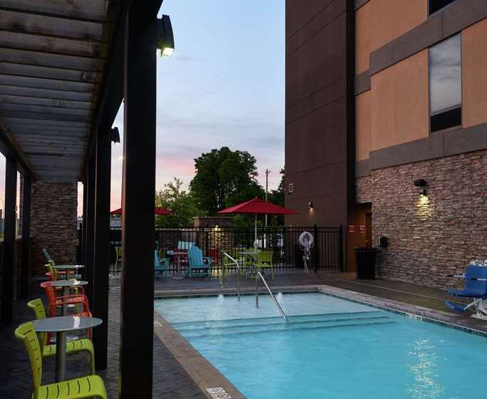 בית מלון כפרי Home2 Suites By Hilton Muskogee