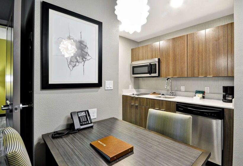 Hotel Homewood Suites By Hilton Tyler