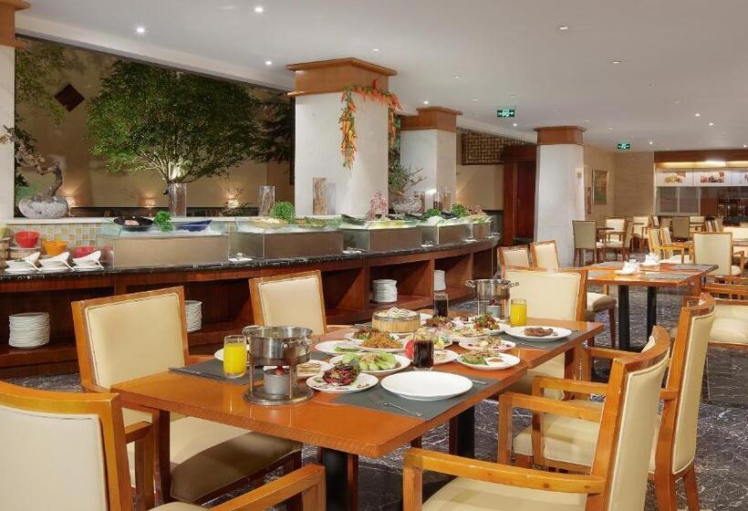 בית מלון כפרי Howard Johnson Tianyuan Resort Jiuzhaigou