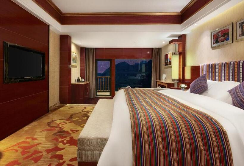 בית מלון כפרי Howard Johnson Tianyuan Resort Jiuzhaigou