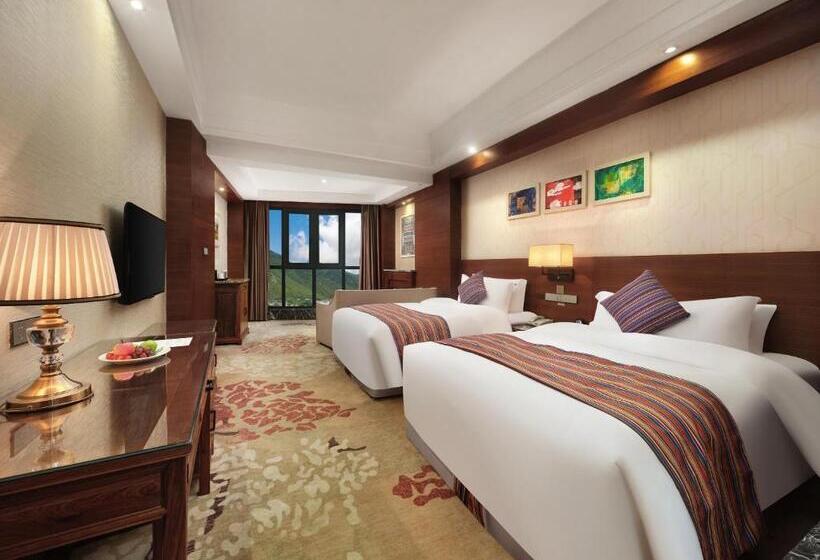 בית מלון כפרי Howard Johnson Tianyuan Resort Jiuzhaigou