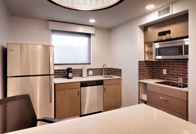 Отель Hyatt House Portland/downtown