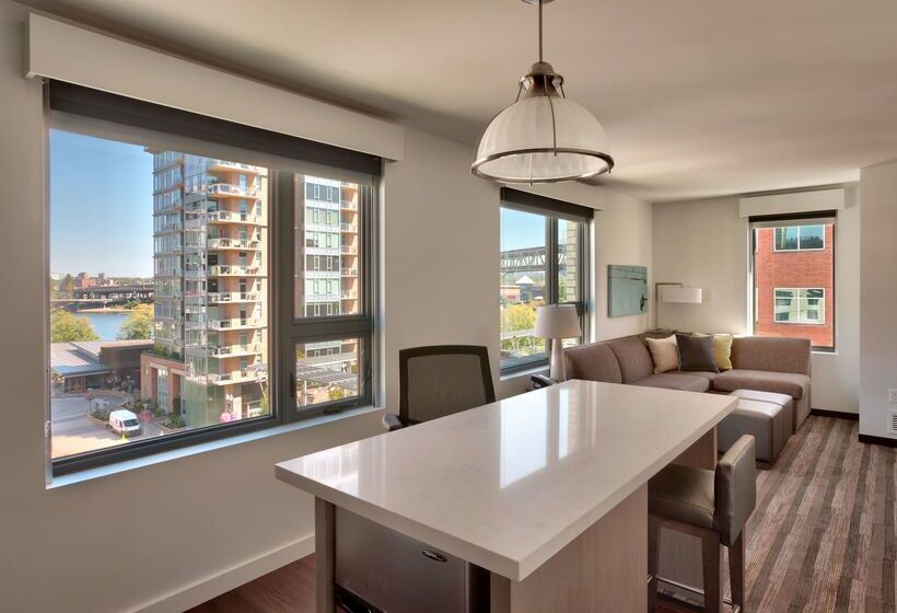 Отель Hyatt House Portland/downtown