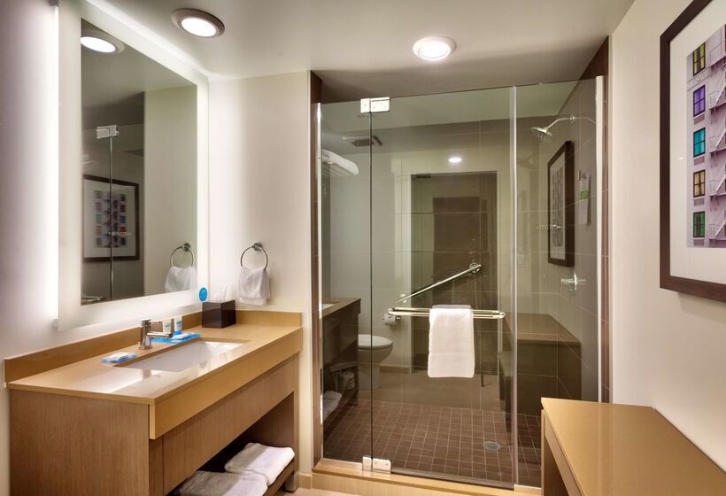 Отель Hyatt House Portland/downtown