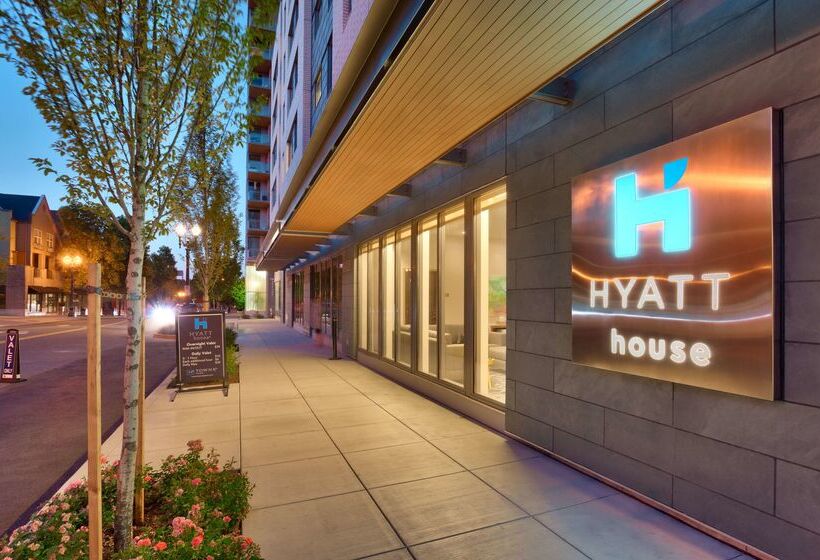 Отель Hyatt House Portland/downtown