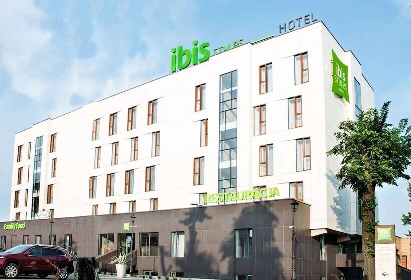 هتل Ibis Styles Gniezno Stare Miasto