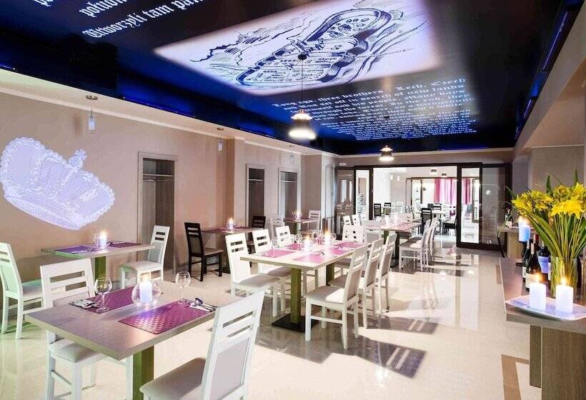 هتل Ibis Styles Gniezno Stare Miasto