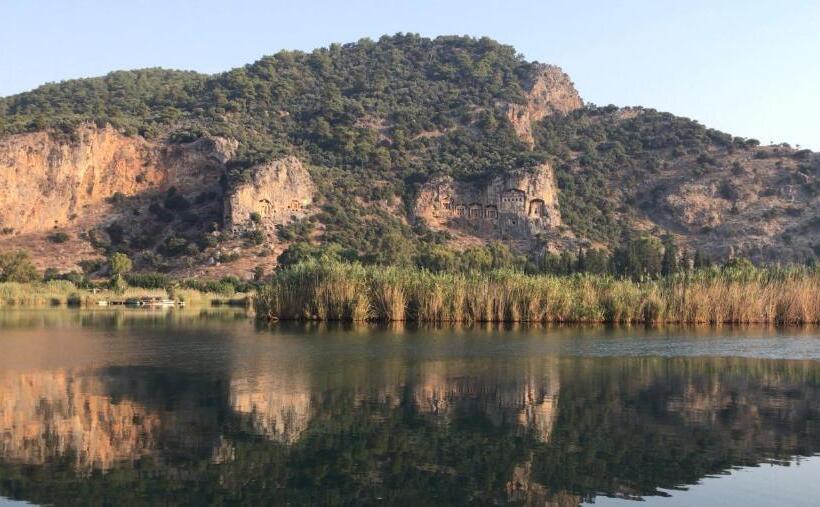 בית מלון כפרי Kano