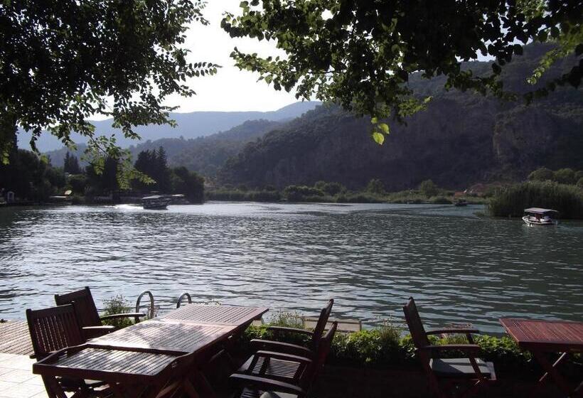 בית מלון כפרי Kano