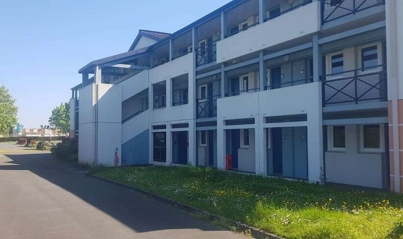 酒店 Kyriad Direct Poitiers  Gare Du Futuroscope