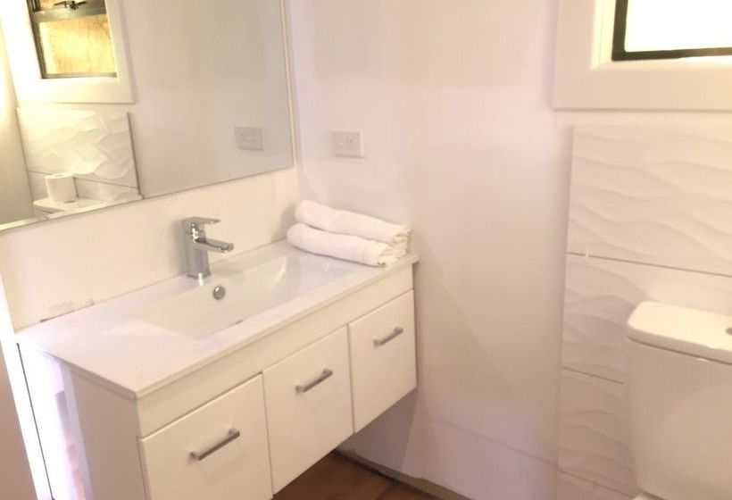 בית מלון כפרי Lakeview Holiday Home