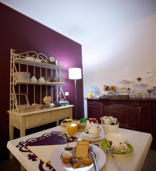 ホテル Leon D Oro