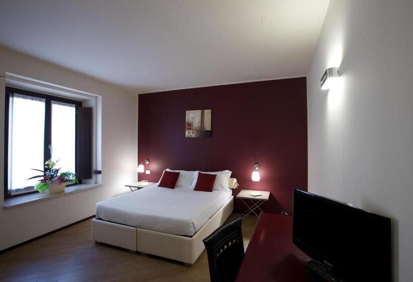 ホテル Leon D Oro