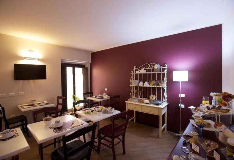 ホテル Leon D Oro