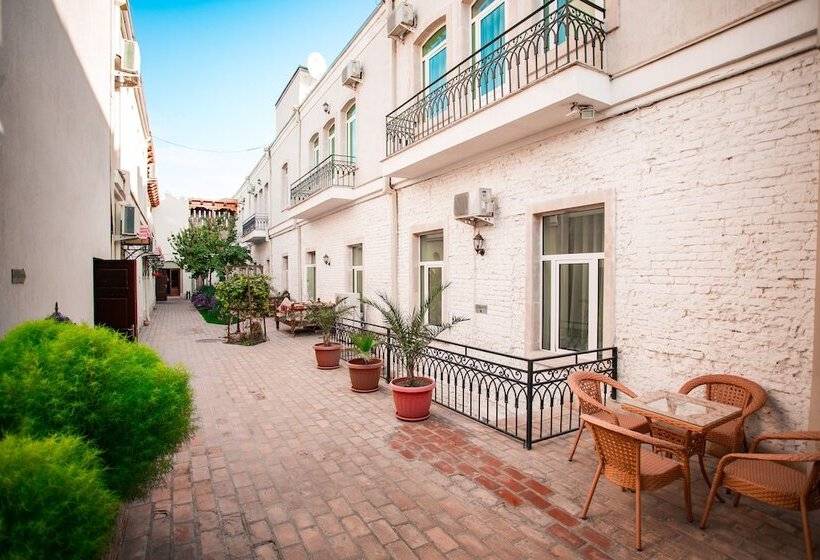 בית מלון כפרי Malika Bukhara