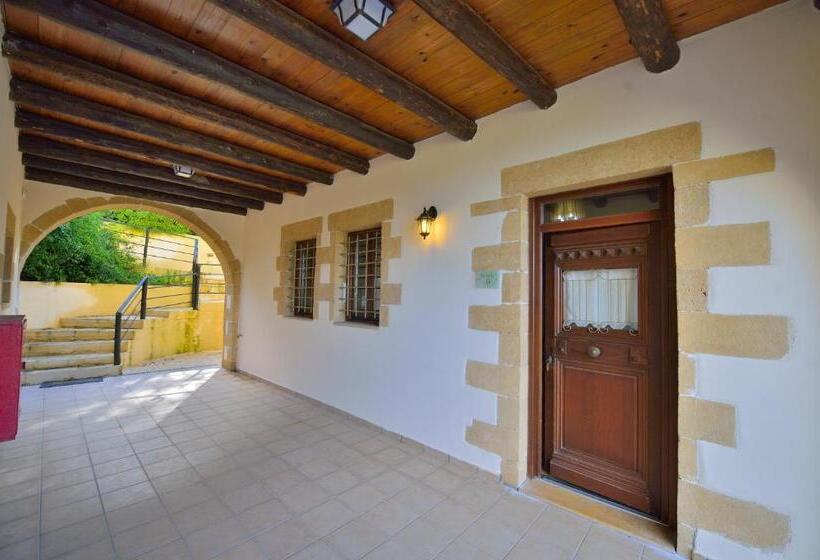 בית מלון כפרי Maria Villas