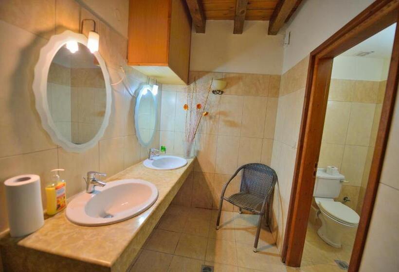 בית מלון כפרי Maria Villas