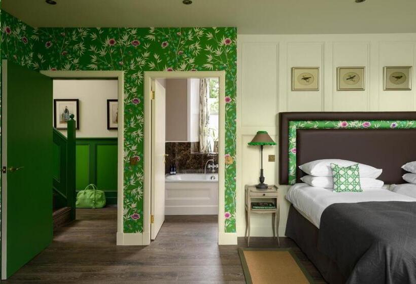 Meikleour Arms Hotel And Restaurant