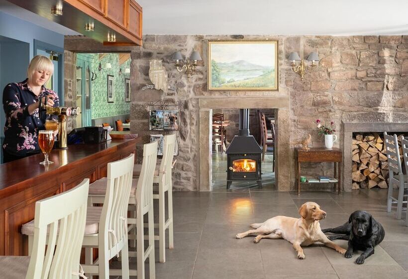 Meikleour Arms Hotel And Restaurant