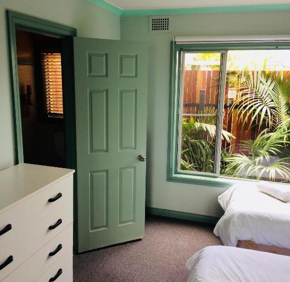 בית מלון כפרי Olympic Lodge Narooma