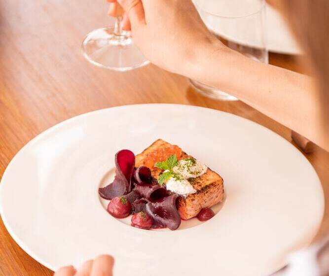 酒店 Plana Resort & Spa