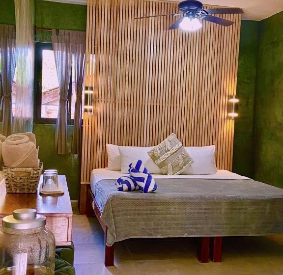 هتل Playa Canek Beachfront Eco