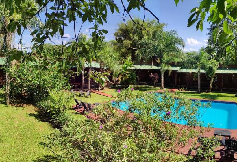 בית מלון כפרי Posada 21 Oranges