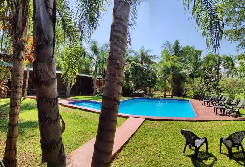 בית מלון כפרי Posada 21 Oranges