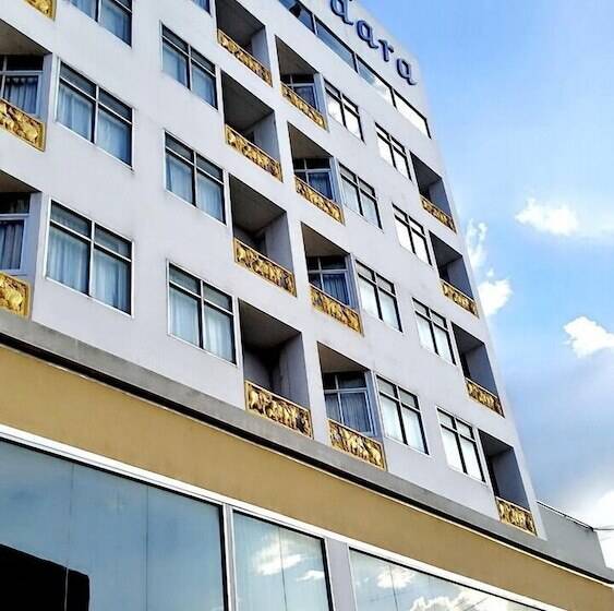 Отель Punjadara