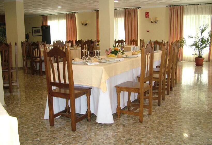 فندق Río Piscina