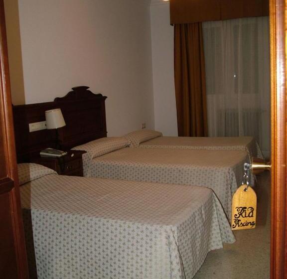 فندق Río Piscina