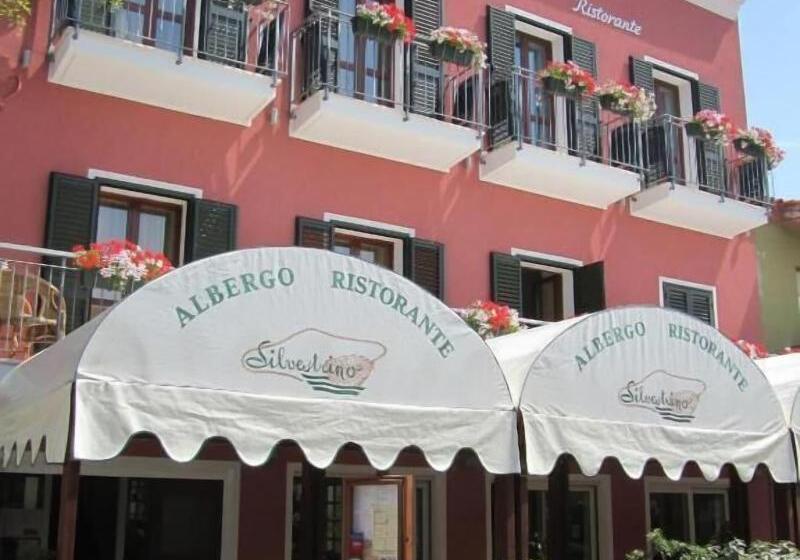 ホテル Silvestrino