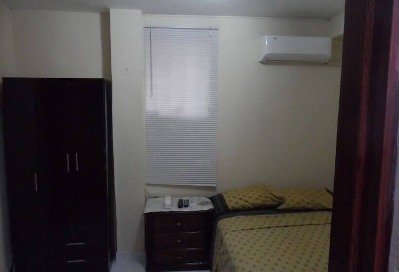 هتل Suites & Aparments By Goya