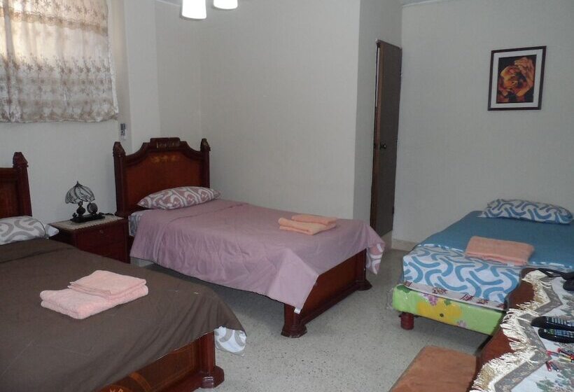 هتل Suites & Aparments By Goya