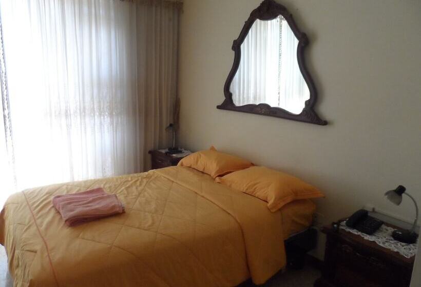 هتل Suites & Aparments By Goya