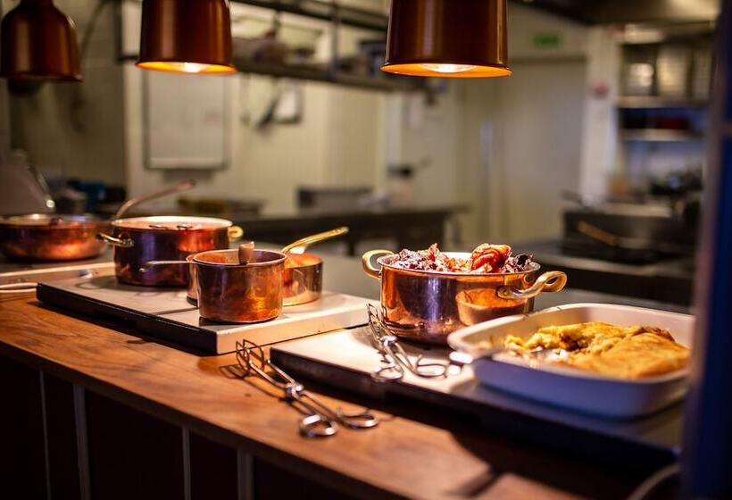 Tällbergsgårdens Hotell