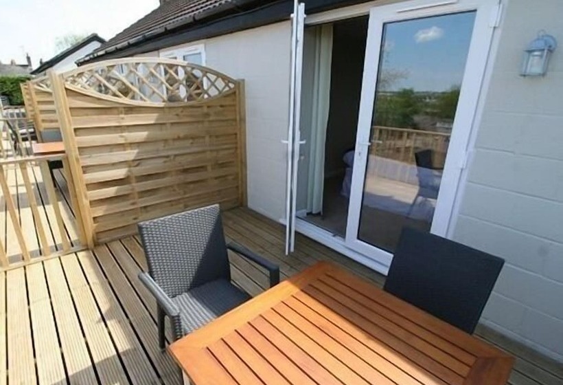 호텔 The Fox & Hounds