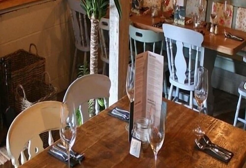 호텔 The Fox & Hounds