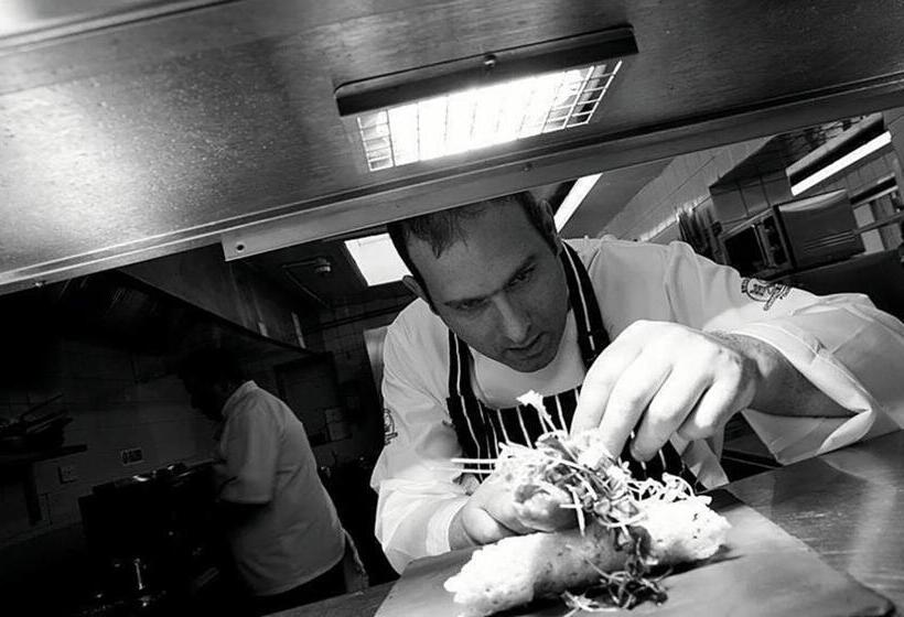 ホテル The Hand At Llanarmon