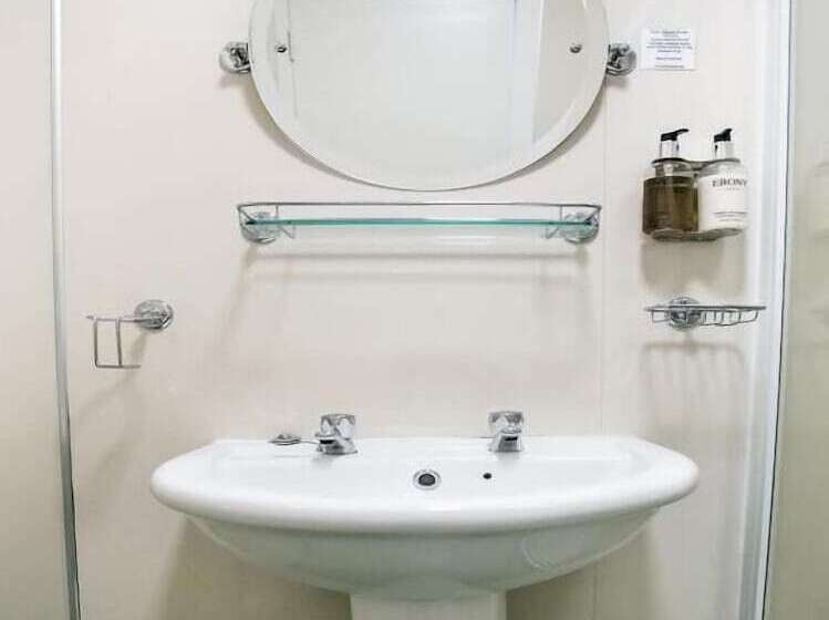 Отель The National