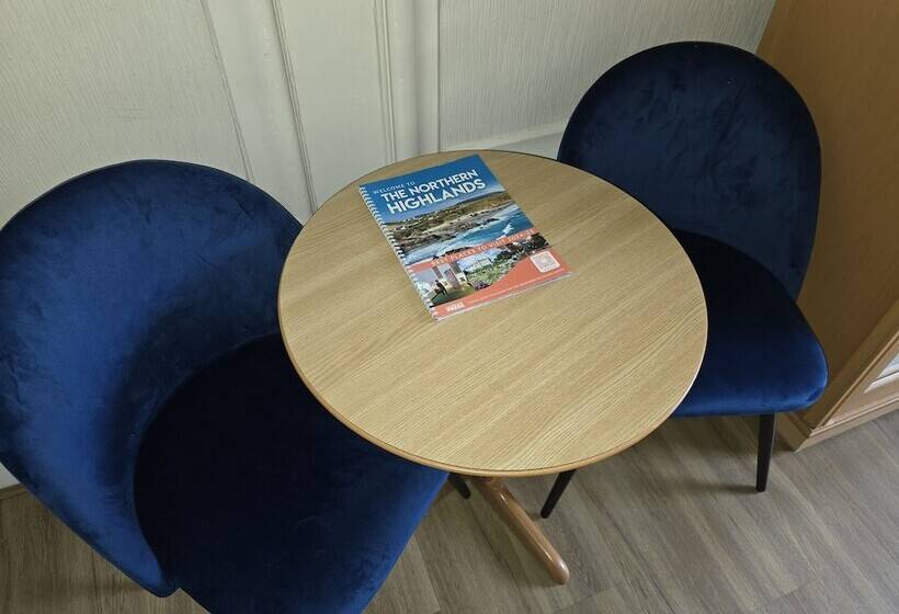 Отель The National